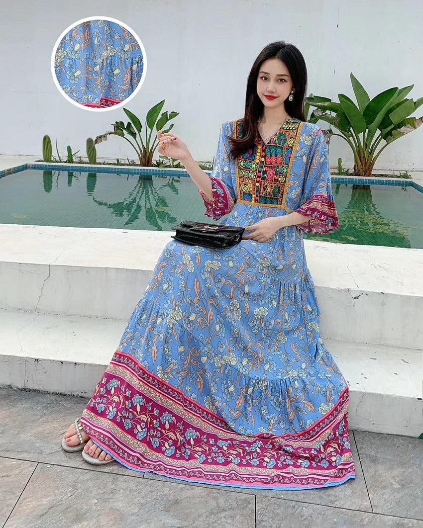 V-neck Embroidery Bell Sleeve Waist Trimming Casual Dress