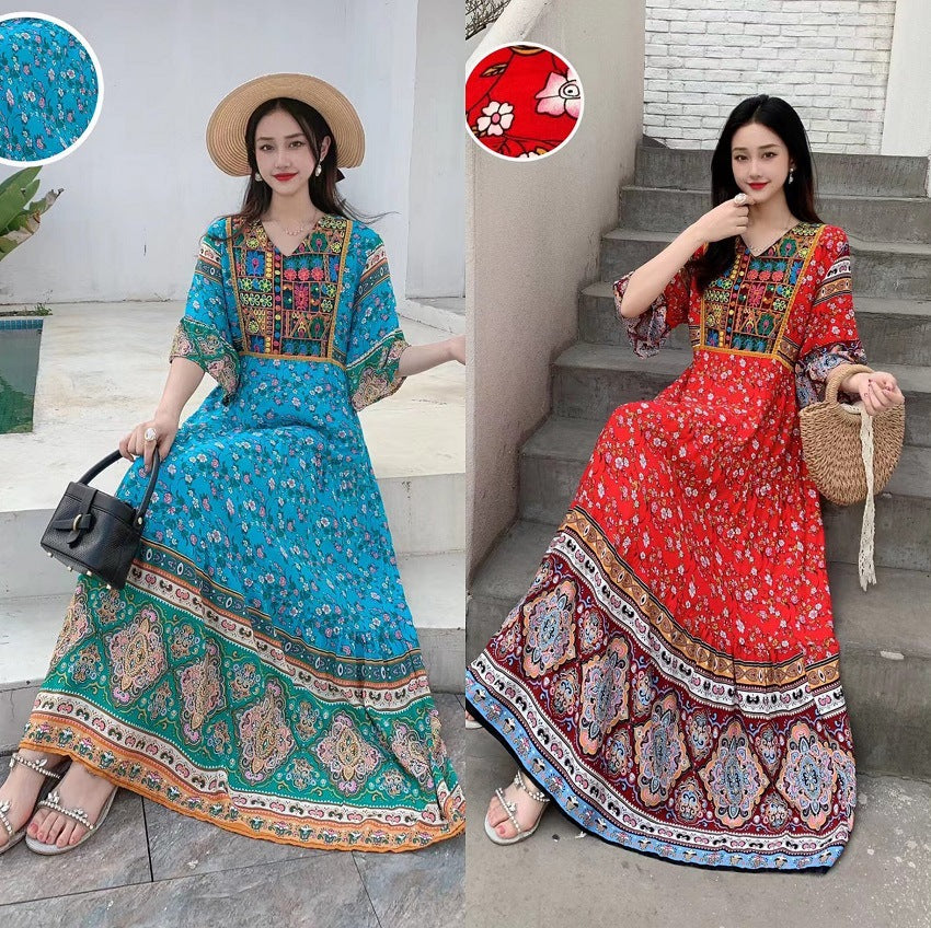 V-neck Embroidery Bell Sleeve Waist Trimming Casual Dress