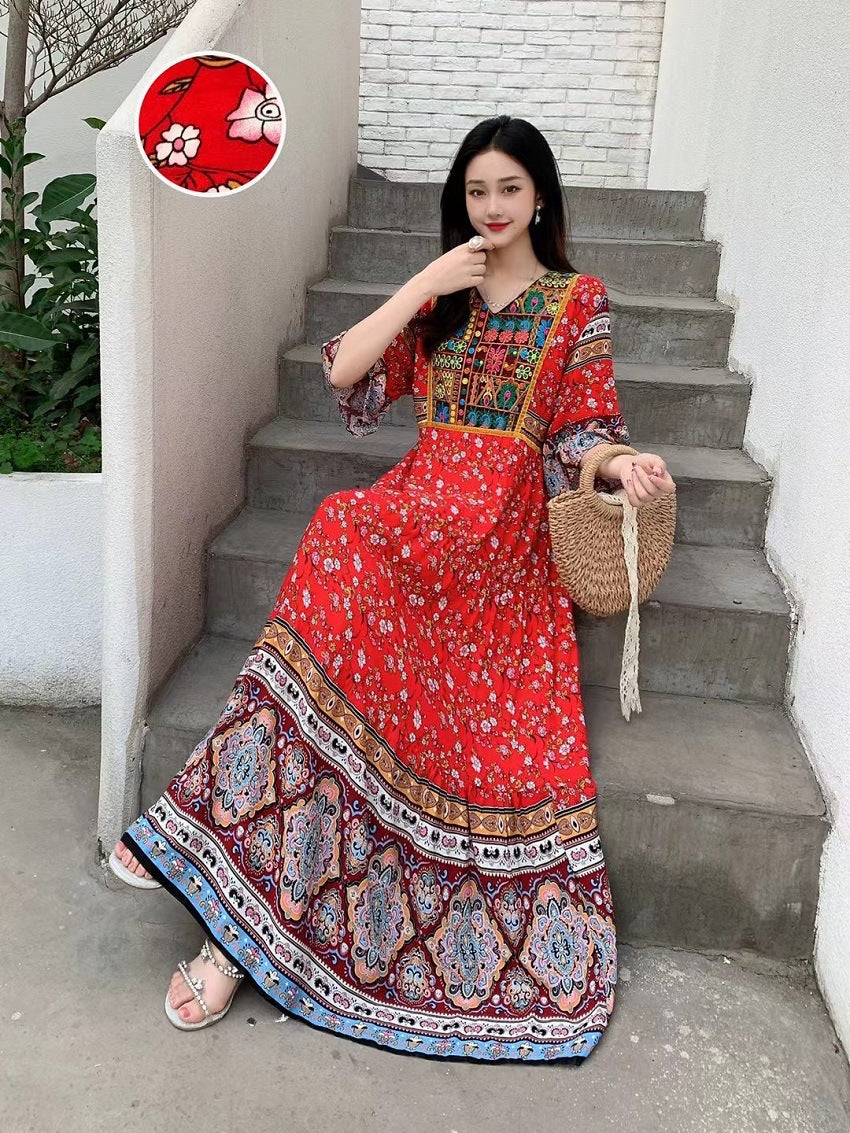 V-neck Embroidery Bell Sleeve Waist Trimming Casual Dress