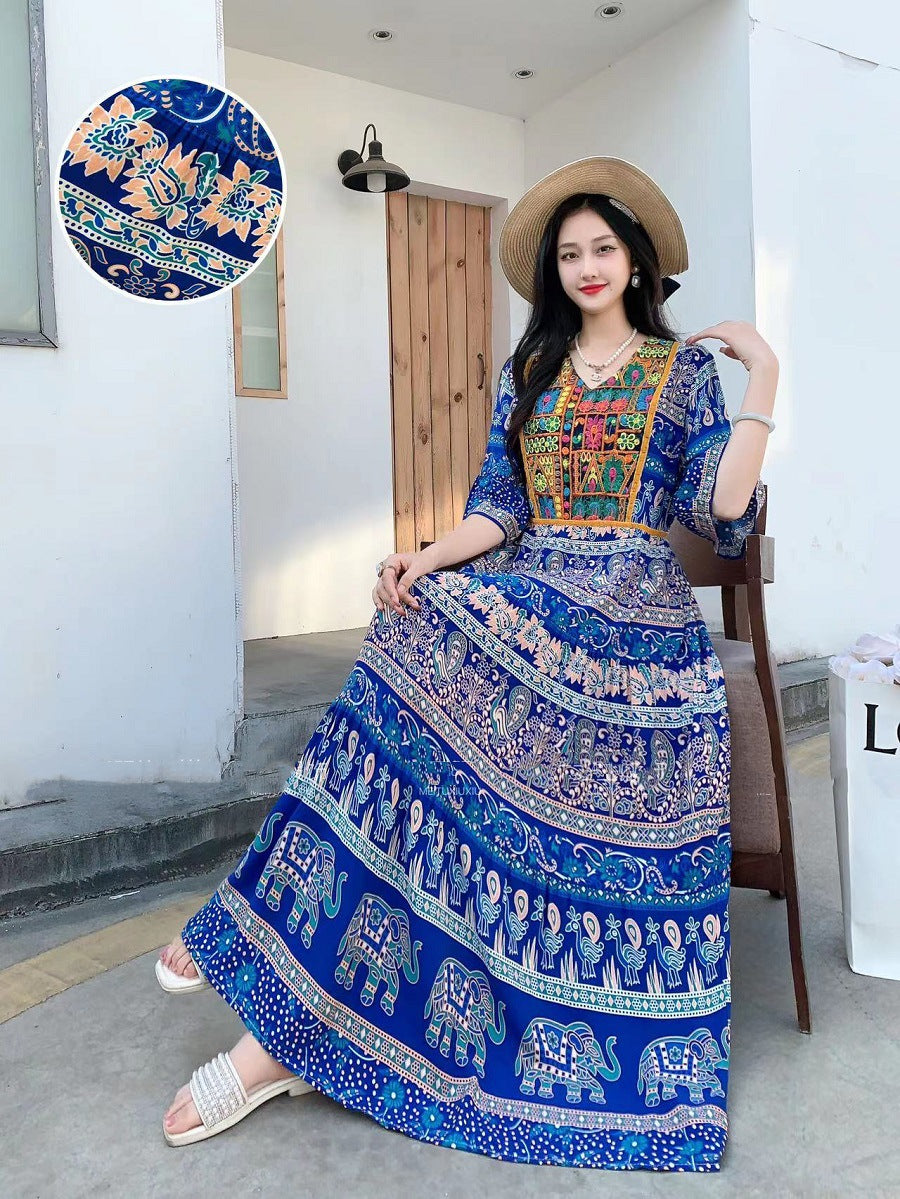 V-neck Embroidery Bell Sleeve Waist Trimming Casual Dress