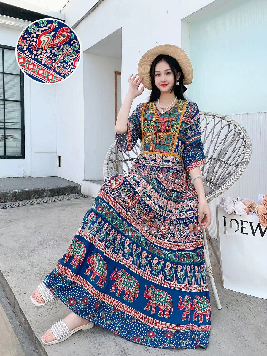 V-neck Embroidery Bell Sleeve Waist Trimming Casual Dress