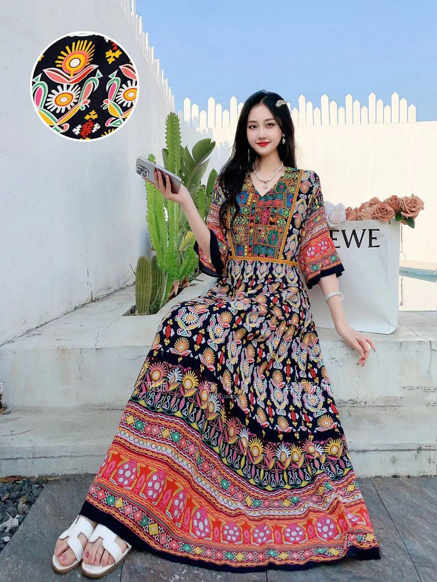 V-neck Embroidery Bell Sleeve Waist Trimming Casual Dress